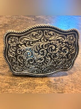 Western Floral Belt Buckle in Nickle